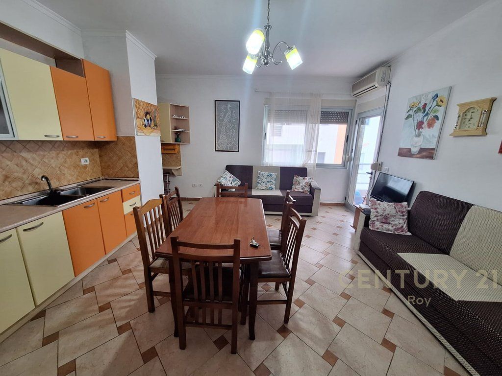 Shitet Apartament 1+1 Me Vija e Pare me Pamje Deti Anesore te Shkembi Kavajes!!.