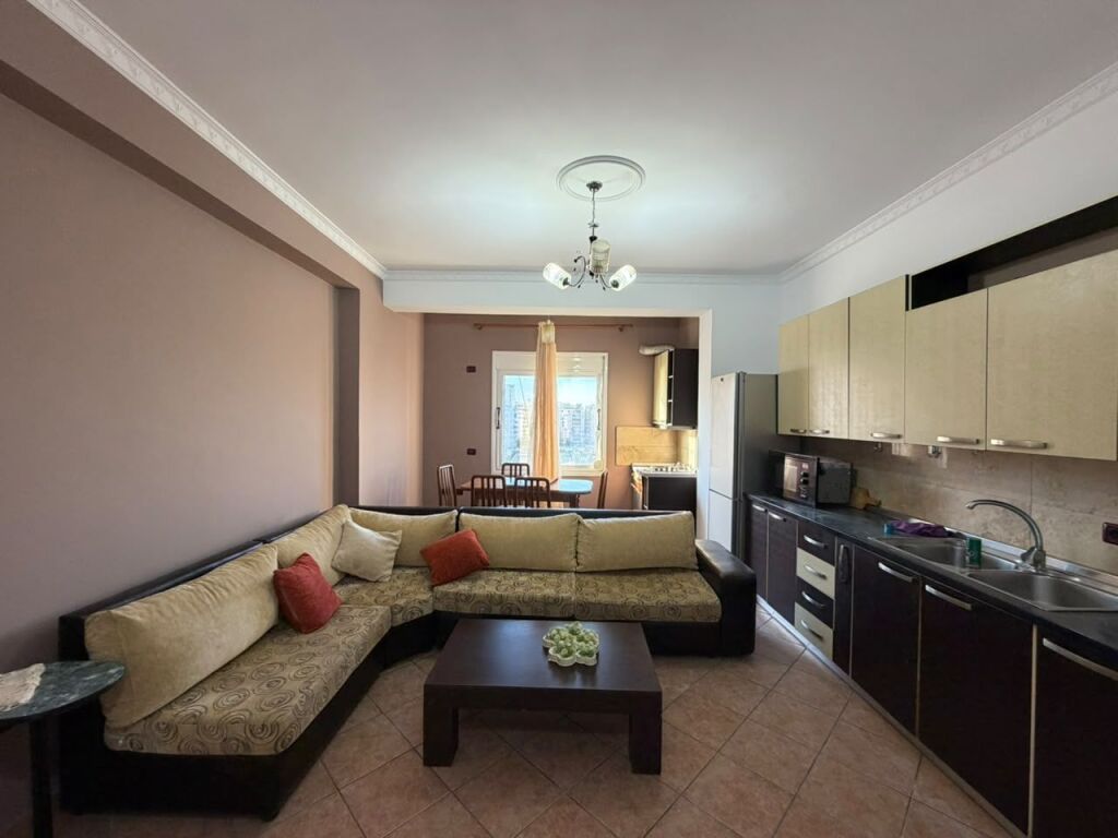 SHITET APARTAMENT 2+1 ME PAMJE ANESORE DETI - LUNGOMARE, RIRA, KARBURANT KASTRATI, VLORE