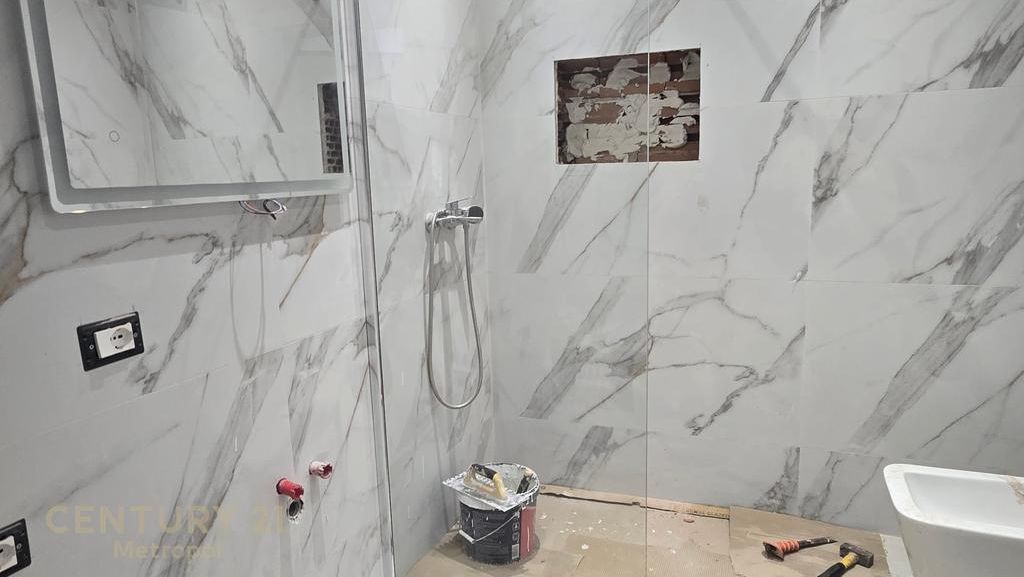 Apartament 2+1 Me Qira në Bulevardi i Ri, Tiranë - 75.000 leke | 85 m²