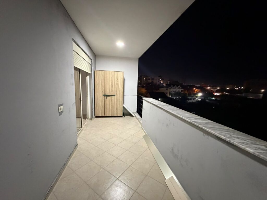 Apartament 2+1+2 me qera tek Ardeno prane Qtu
