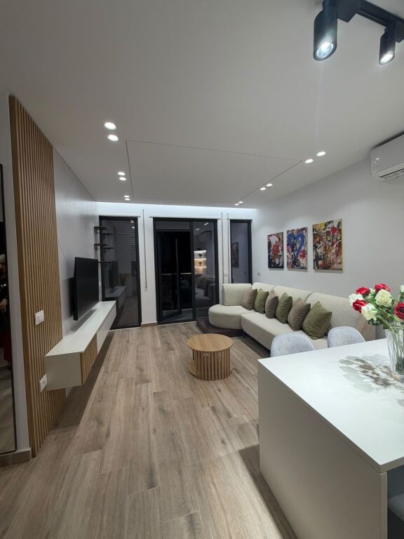 Affittasi appartamento 2+1 arredato presso Vila Gold