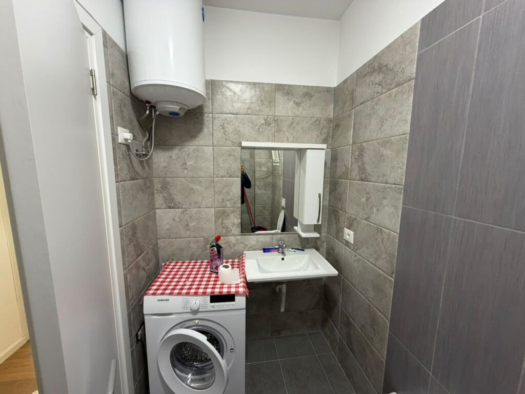 📢 Jepet me qira Apartament 2+1 📍 Don Bosko, Tek Trio Tower 💶 Çmimi:75,000 leke muaj