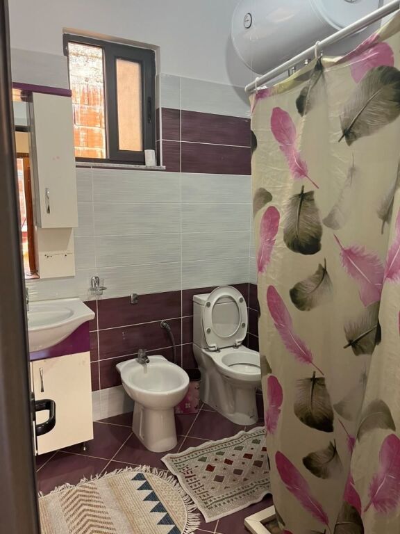 APARTMENT 2+1 40,000 LEKE JORDAN MISJA STREET