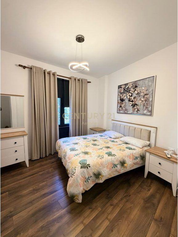 Appartamento 2+1 Smart Home in affitto - Via Naim Frashëri, vicino a Via delle Ambasciate