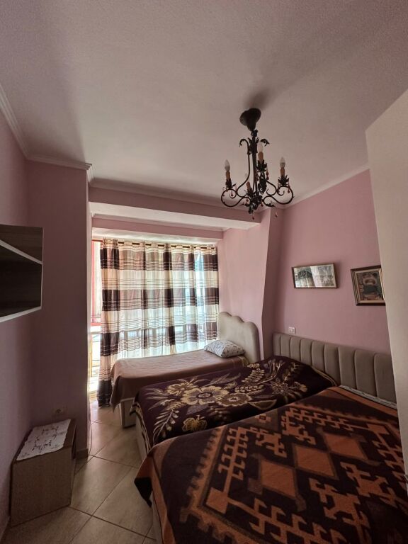 Apartament 1+1 me qira – Pranë Pediatrisë !