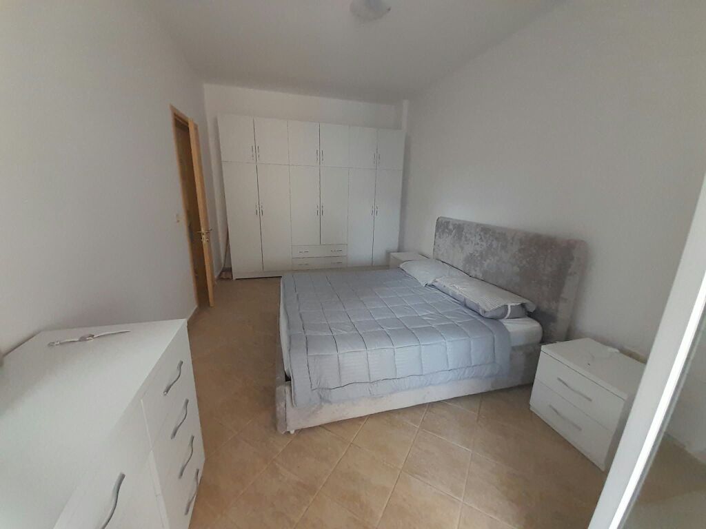 Affittasi 2+1+1 vicino a Delijorgji 70.000 lek