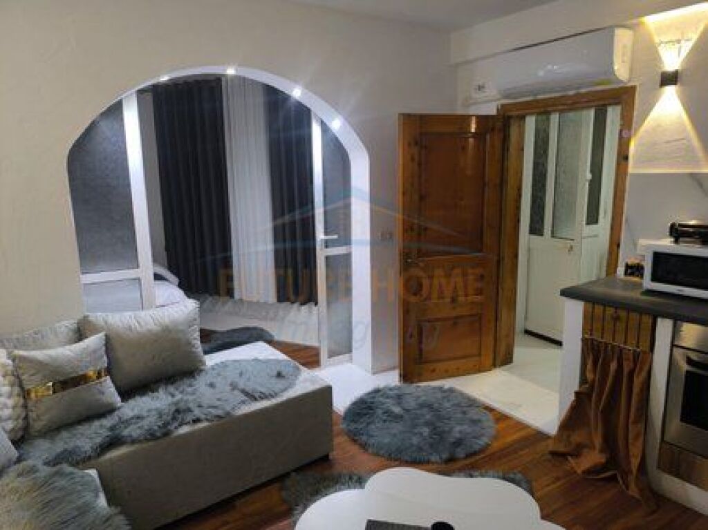 Qera, Apartament 2+1, Kalaja e Tiranës, Tiranë.