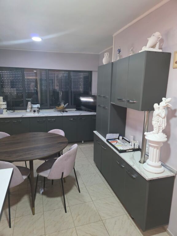 Appartamento 2+1+Posto Auto in Affitto Dritan Hoxha Street