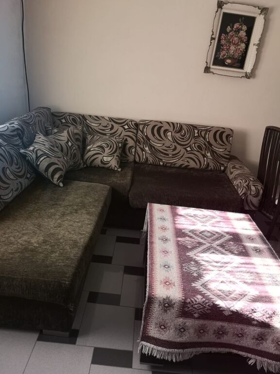 Appartamento 1+1 in affitto in via Dritan Hoxha /Unizkm 35.000 leke