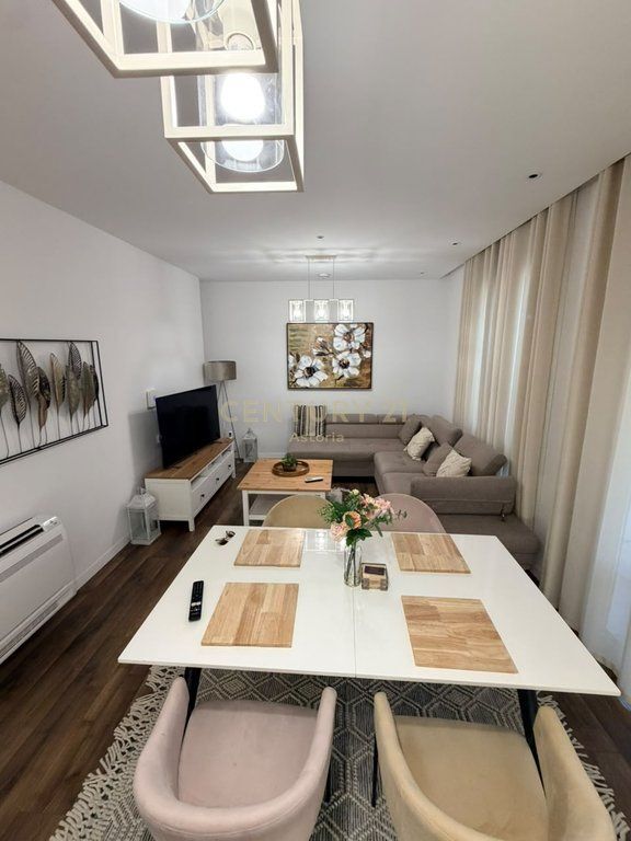 Appartamento 2+1 Smart Home in affitto - Via Naim Frashëri, vicino a Via delle Ambasciate