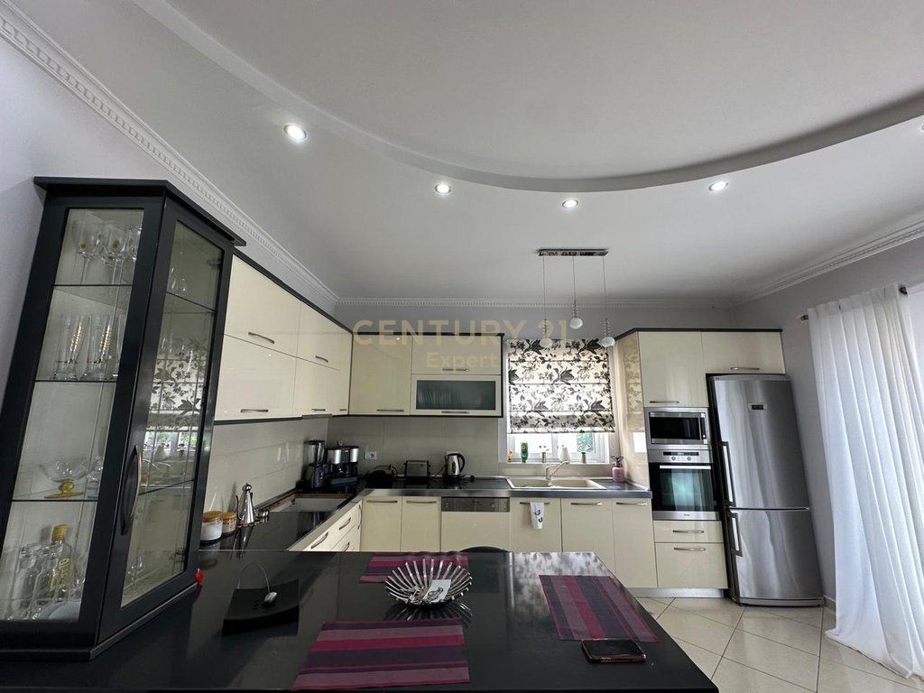 Apartament 3+1+2 Per Qira Tek Vilat Gjermane