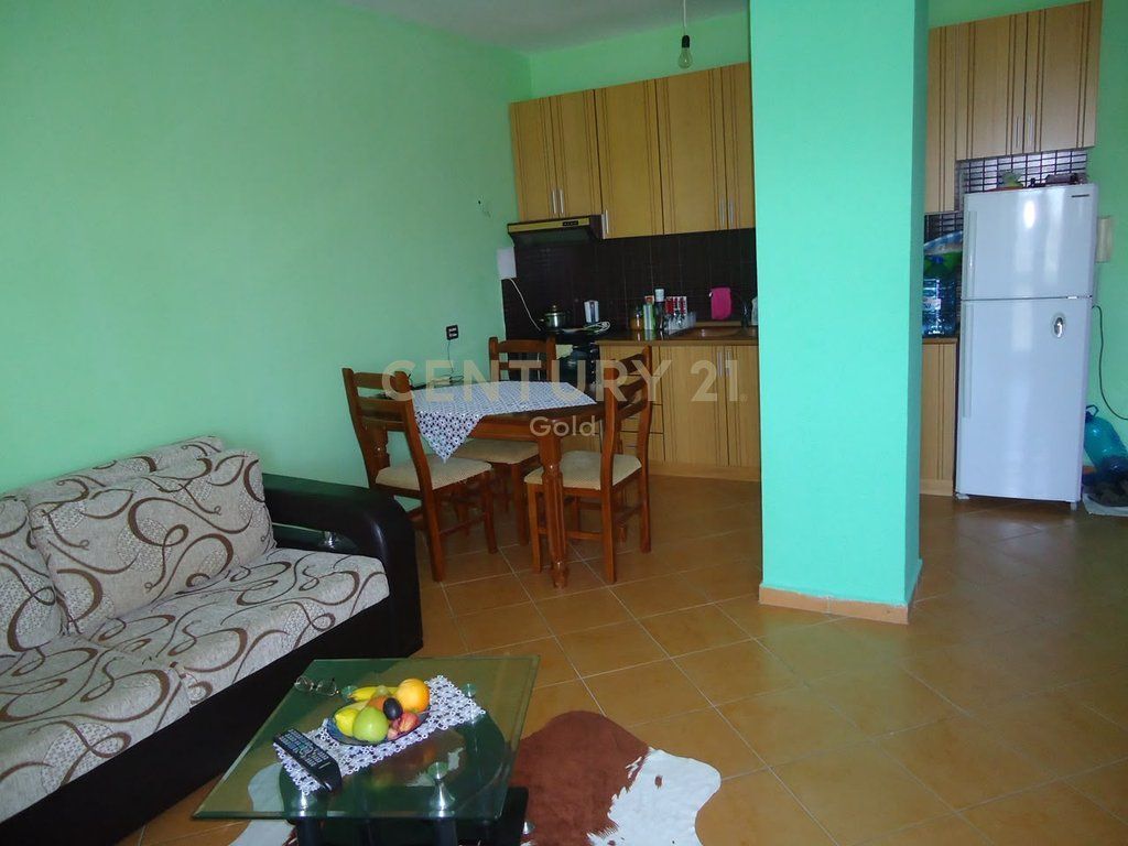 WE SELL A FURNISHED 1+1 APARTMENT IN GOLEM – COASTAL AREA!