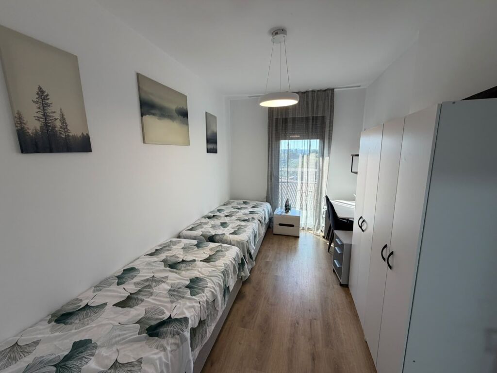 🏡 JEPET ME QIRA APARTAMENT 2+1+2  📍 Adresa: Don Bosko, përballë Trio Rezidenc 💰 Çmimi: 800 mijë lekë/muaj