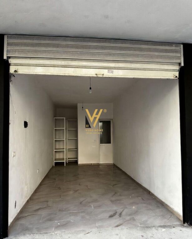 SHOP FOR SALE 24 M2 AT KOMUNA E PARISIT 6,000,000 LEKE