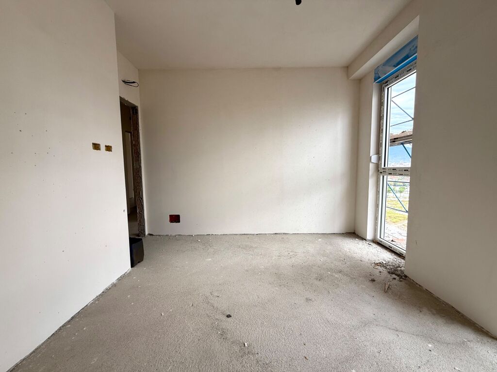 Apartament ne shitje 3+1 tek Bulevardi i Ri!