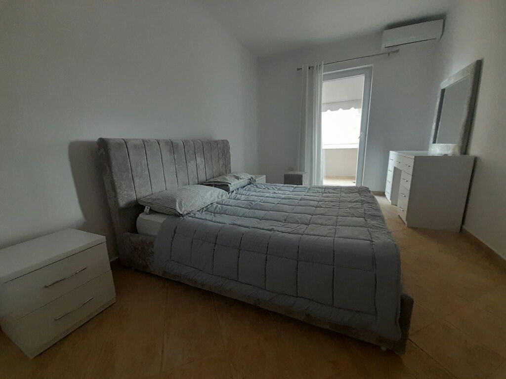 Affittasi 2+1+1 vicino a Delijorgji 70.000 lek