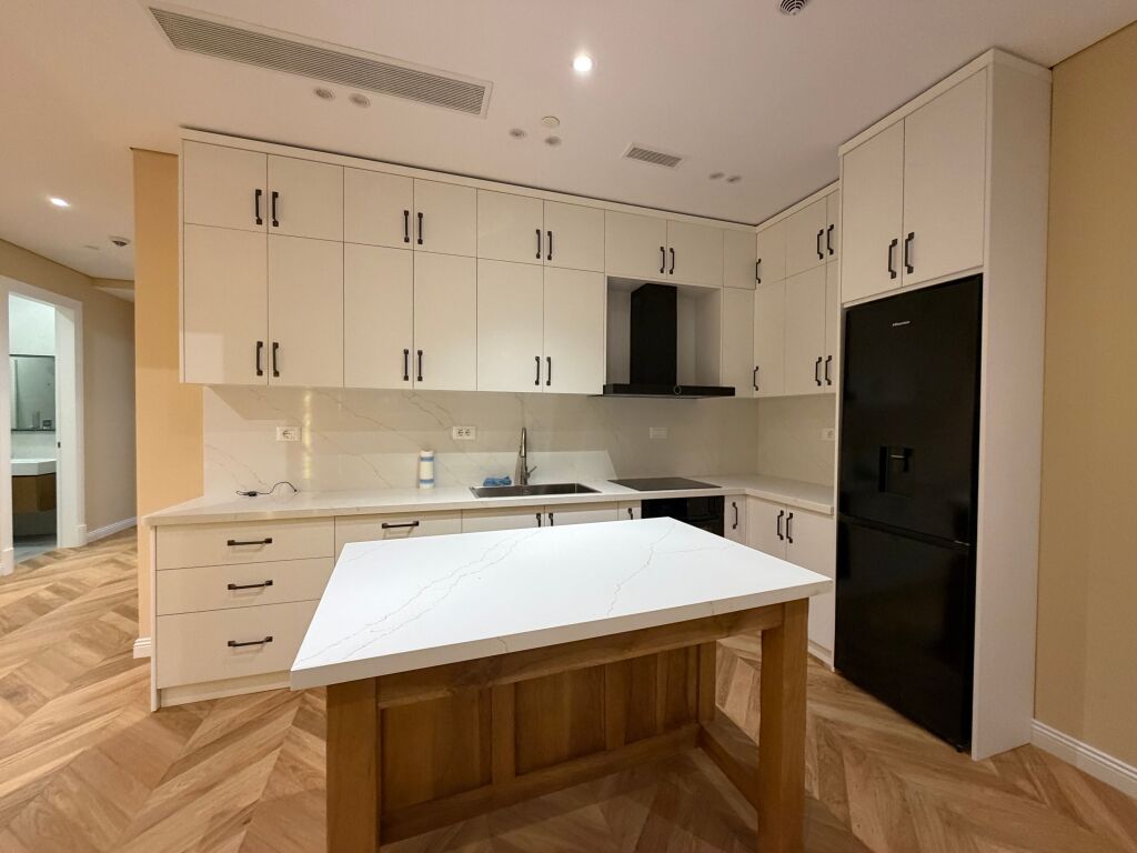 ✨ Jepet me Qira Apartament 2+1 Luksoz - Downtown One, Rruga Elbasanit