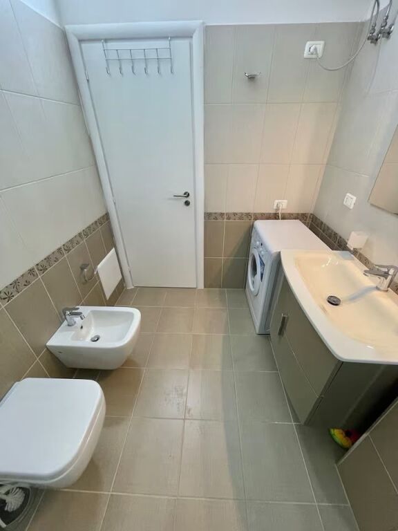 Apartament Penthouse me qira Lungomare Vlorë