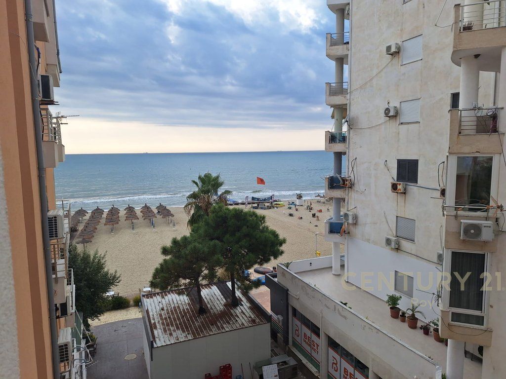 Shitet Apartament 1+1 Me Vija e Pare me Pamje Deti Anesore te Shkembi Kavajes!!.