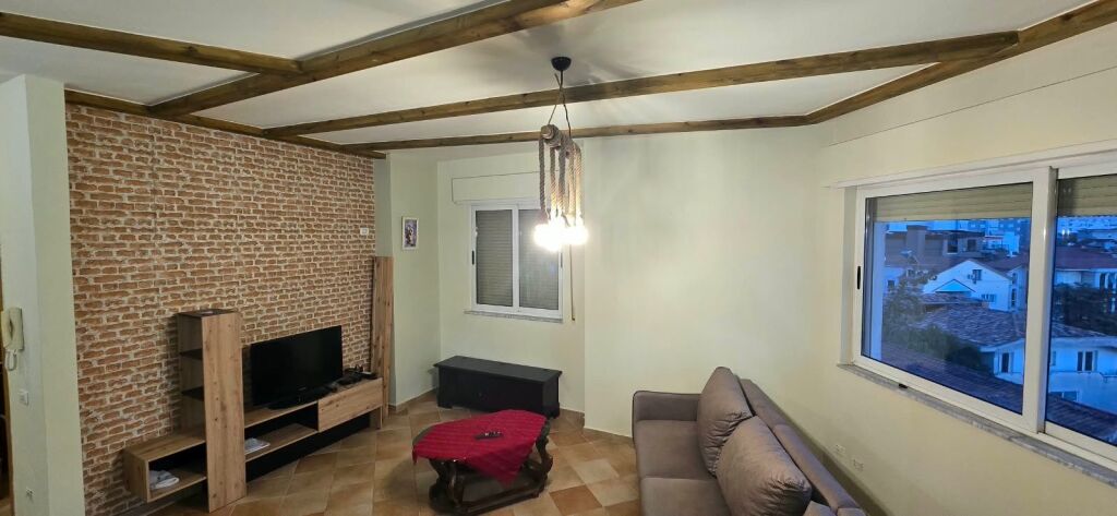 Apartament 2+1 me qira | Selite