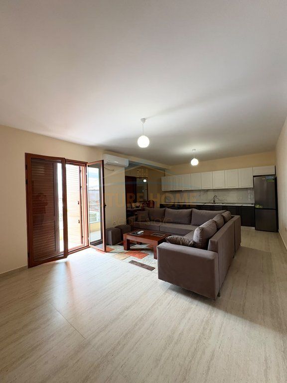Rent, Private House.,Laprak, Tirana