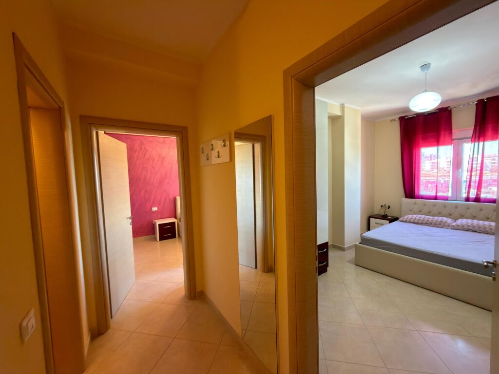 APARTAMENT 2+1+2WC ME PAMJE DETI ME QERA AFATGJATE - UJI I FTOHTE, MARINA BAY, VLORE