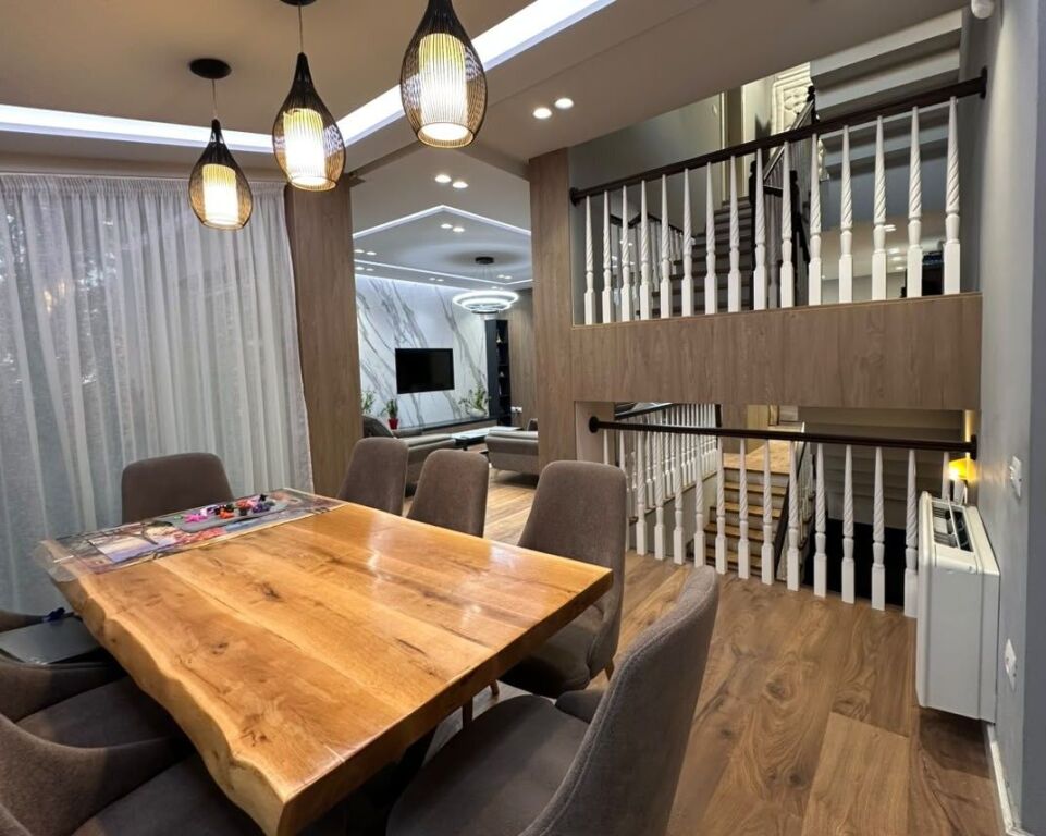 📌VILLA SU 3 PIANI IN VENDITA | LUNDËR – VICINO A TEG🌊