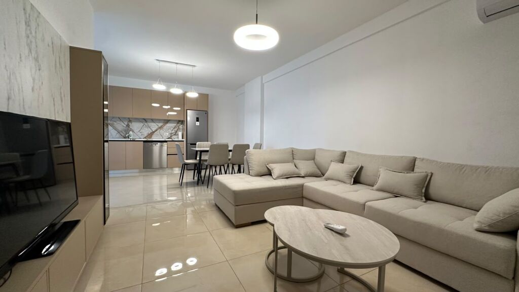 Apartment 2+1 for rent – United School