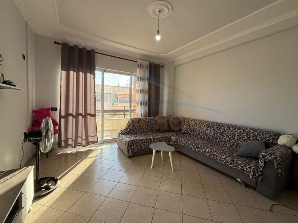 For sale, Apartment 2+1+2, Unaza e Re