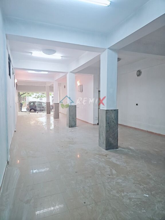 🏢 AMBIENT BIZNESI ME QIRA – RR. MUJO ULQINAKU, DURRËS