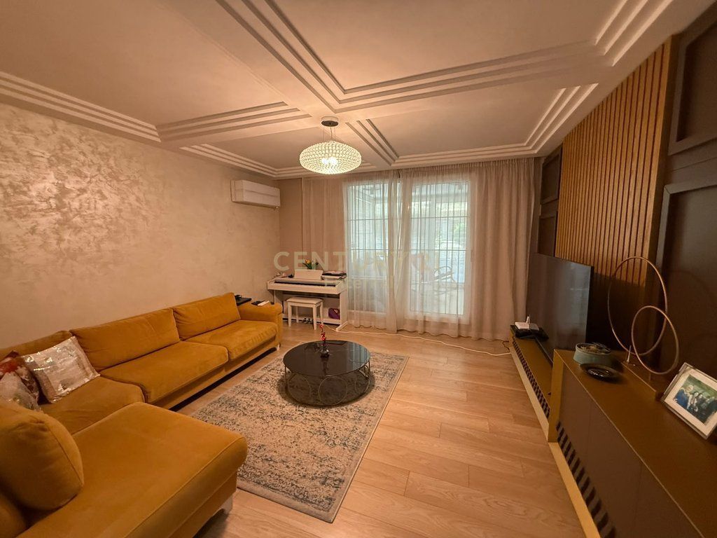 🏡 SHITET APARTAMENT 2+1+2 Me 2 Poste Parkimi + Verande tek rruga e Kosovareve