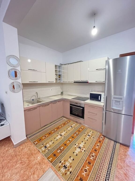 APARTMENT 2+1 40,000 LEKE JORDAN MISJA STREET