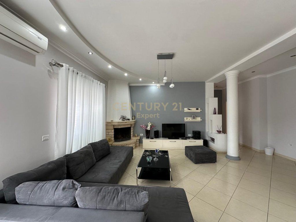 Apartament 3+1+2 Per Qira Tek Vilat Gjermane. 650 € /Muaj