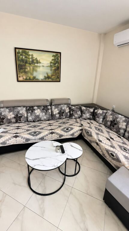 Apartament 1+1 me qira
