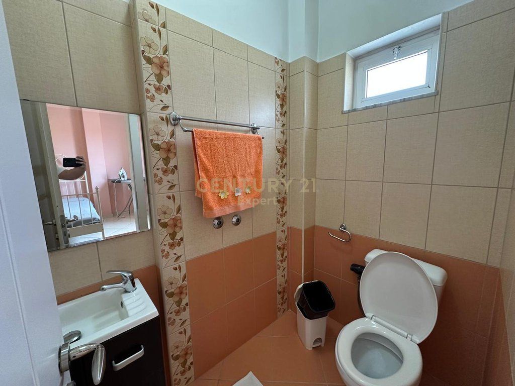 Apartament 3+1+2 Per Qira Tek Vilat Gjermane. 650 € /Muaj