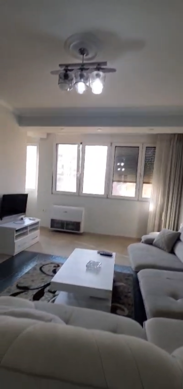 Apartament 3+1 per qera Qender Tirane !