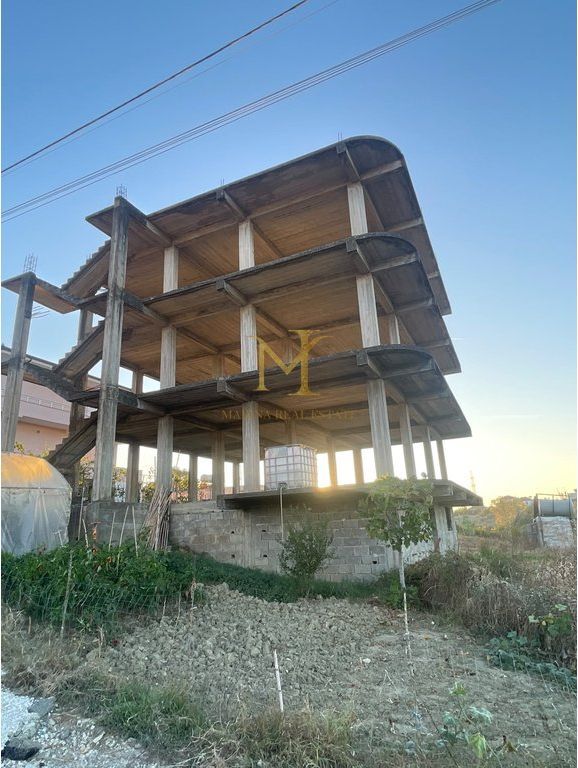 SHITET KARBINË 3-KATËSHE – RRASHBULL, DURRËS