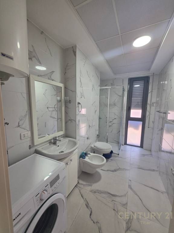 Jepet me qira apartament 2+1+2 ne Fiori di Bosko!