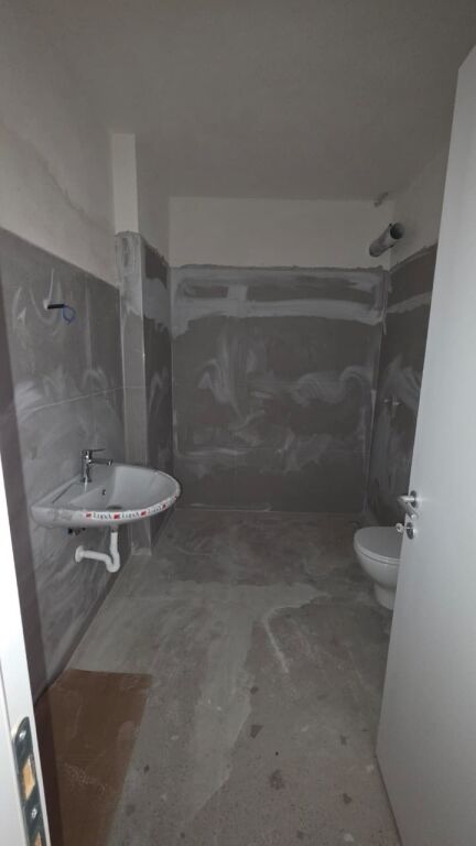 🏡 VENDESI APPARTAMENTO 2+1 + POSTO AUTO
