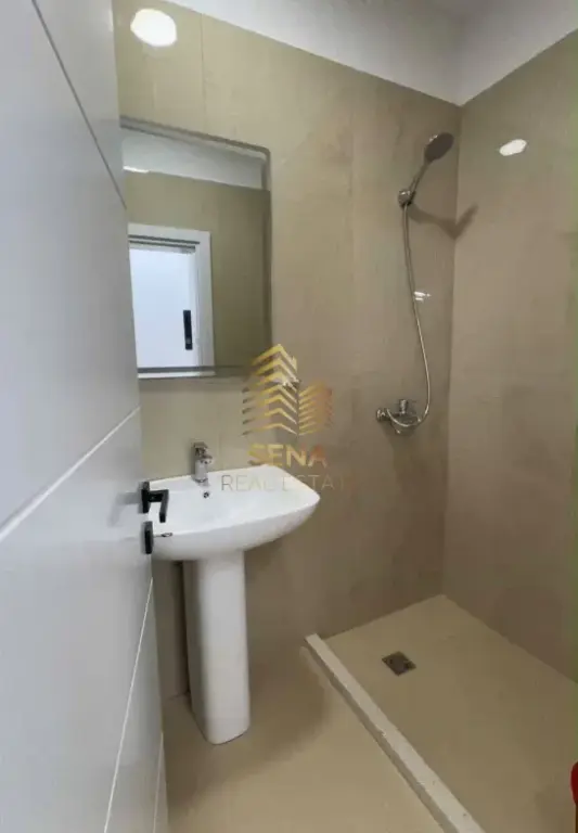 Qira, Apartament 2+1+2+Blk, Ish Parku i Autobuzeve, 700 Euro/Muaj