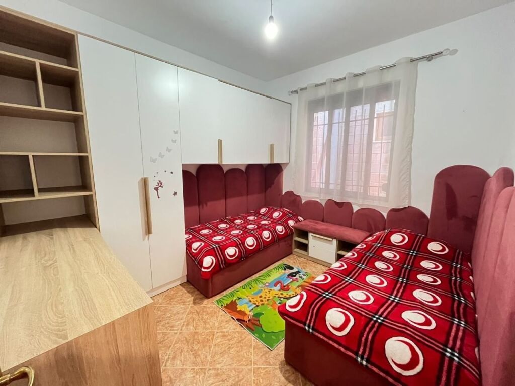 APARTMENT 2+1 40,000 LEKE JORDAN MISJA STREET