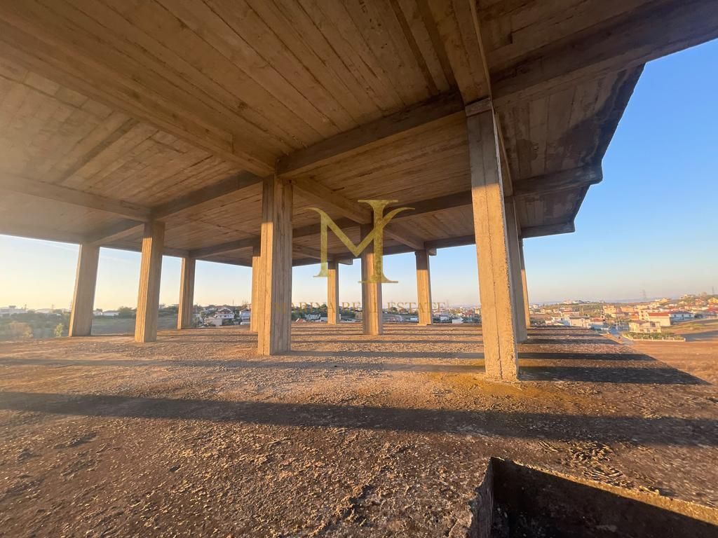 SHITET KARBINË 3-KATËSHE – RRASHBULL, DURRËS