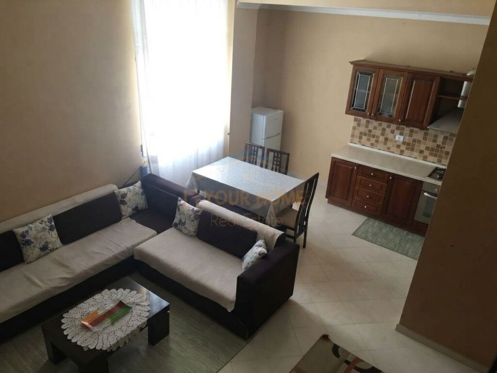 Shitet,Apartament 1+1,Kompleksi Halili,Rruga e Dibrës,Tiranë.
