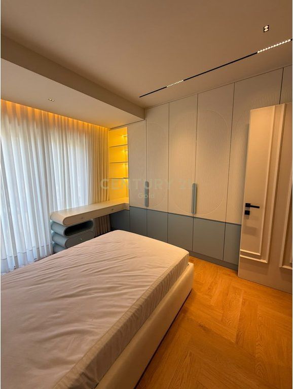JEPET ME QERA APARTAMENT PREMIUM 2+1+2+POST PARKIMI TE KODRA E DIELLIT 2 RESIDENCE !