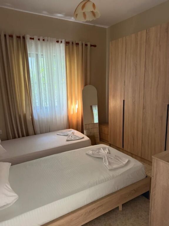 For rent 1+1, first floor of a private house, newly furnished, 70m2. (Only for girls.)
