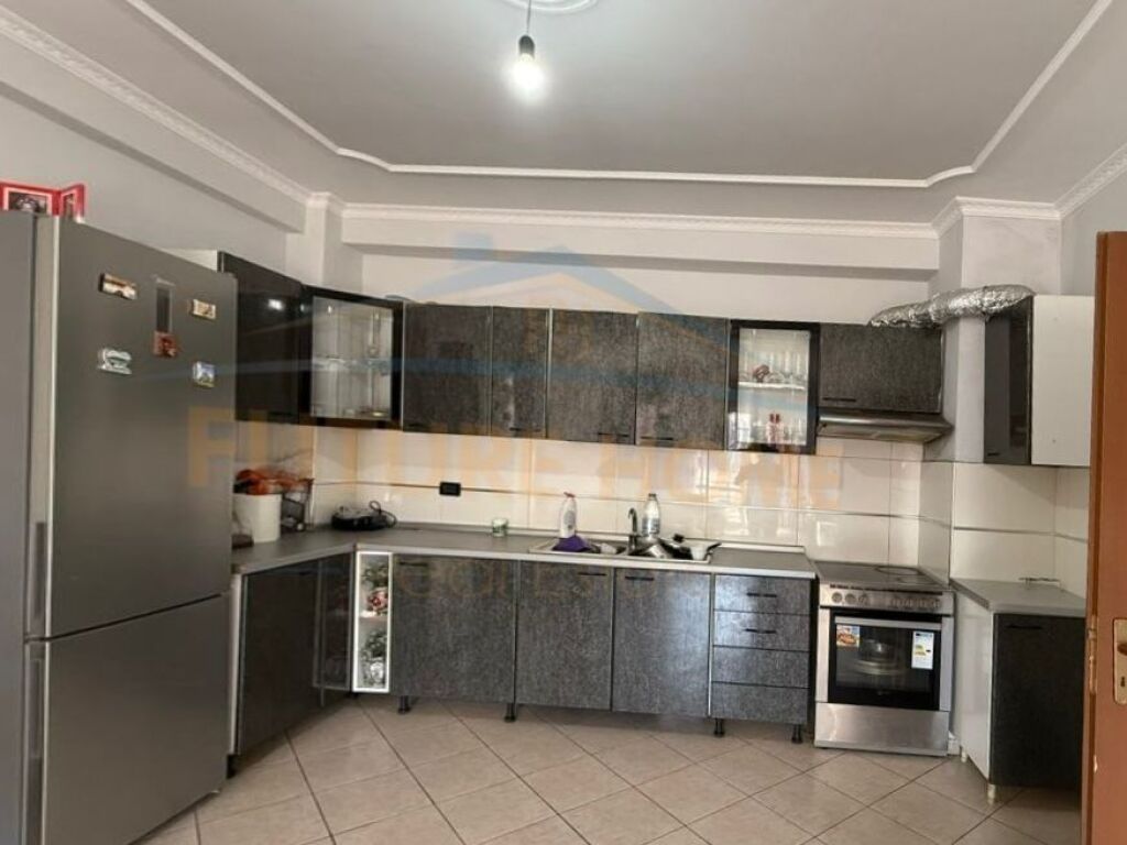 For sale, Apartment 2+1+2, Unaza e Re