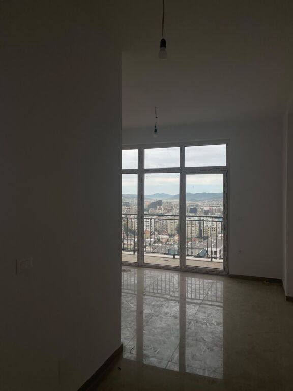 Shitet Apartament 2+1 – Kati 17 | Altura Trade Center