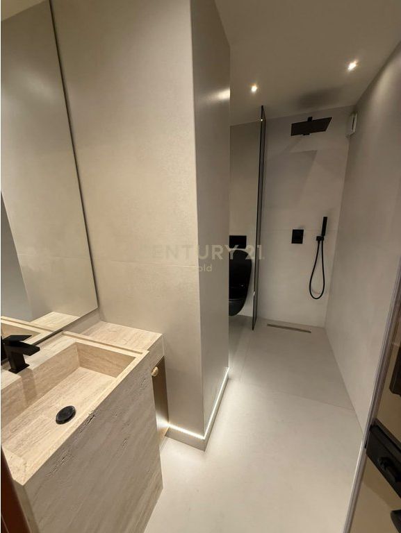 JEPET ME QERA APARTAMENT PREMIUM 2+1+2+POST PARKIMI TE KODRA E DIELLIT 2 RESIDENCE !