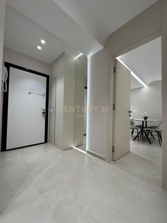 🏡 JEPET ME QIRA APARTAMENT 2+1+2 + POST PARKIMI-KODRA DIELLIT 1,200 € /Muaj