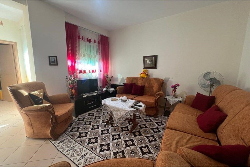 Apartament 1+1 me qera te Green Tower, Albano Romina Vlore